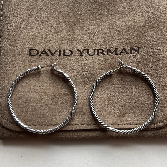 David Yurman Classic Cable 1.5 in earrings - Picture 2 of 2